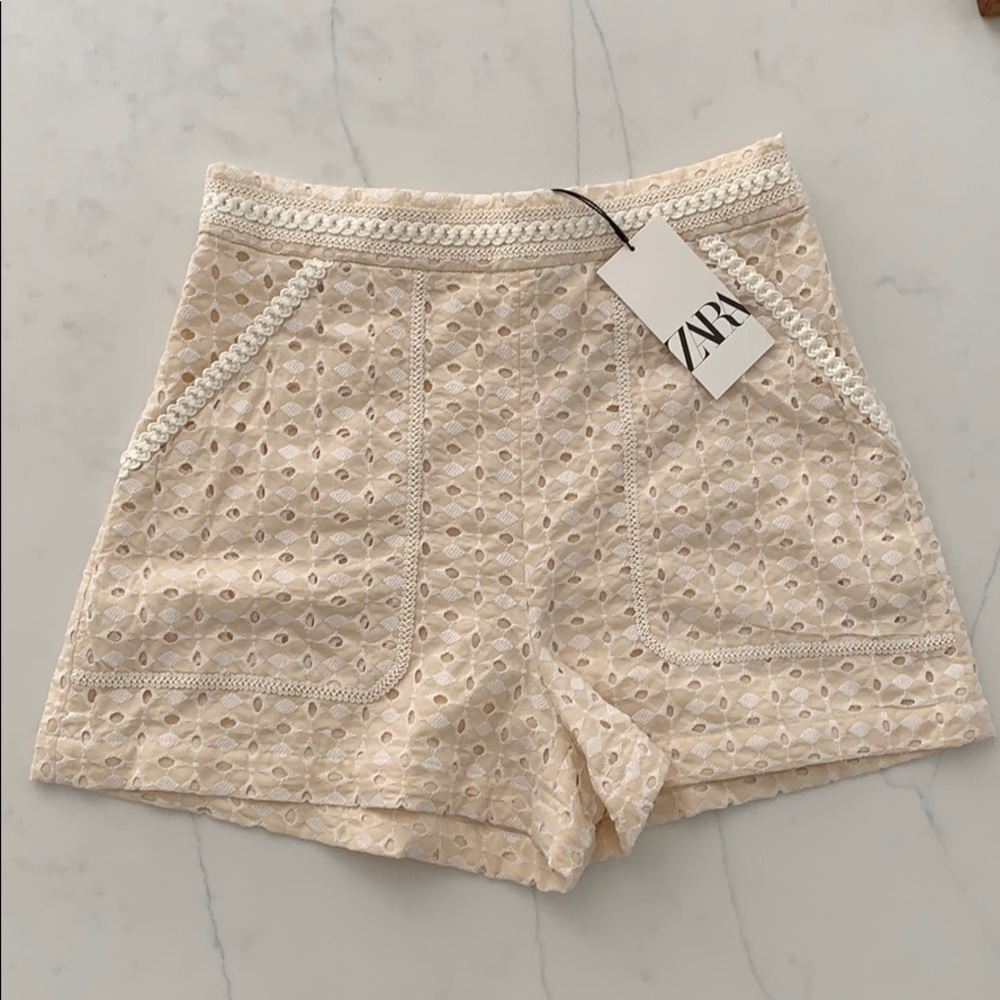 Zara Eyelet Embroidered Shorts SS21
